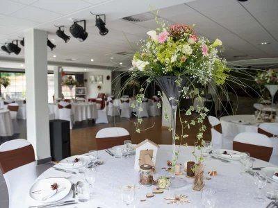 Restaurant / Authentique et charmante guinguette des bords de Marne