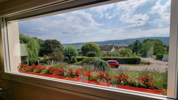 Maison avec prestations proche Lons le saunier nord