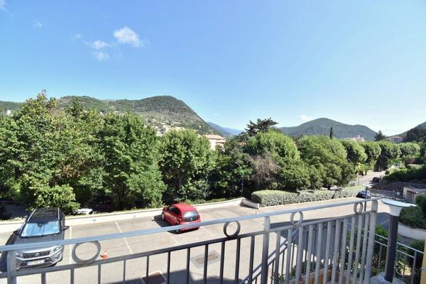 Appartement TYPE 3 avec terrasse et garage à DIGNE LES BAINS (04)