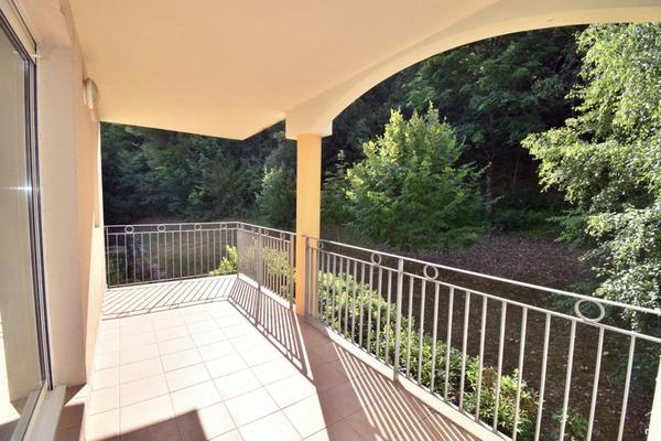 Appartement TYPE 3 avec terrasse et garage à DIGNE LES BAINS (04)