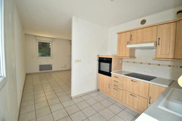 Appartement TYPE 3 avec terrasse et garage à DIGNE LES BAINS (04)
