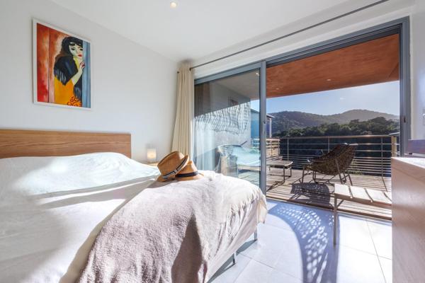 Maison à vendre  5 pièces - 205,97 m2 STE LUCIE DE PORTO VECCHIO - 201