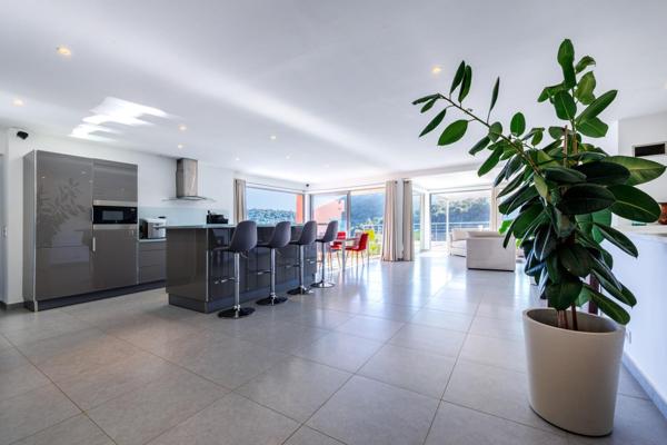 Maison à vendre  5 pièces - 205,97 m2 STE LUCIE DE PORTO VECCHIO - 201