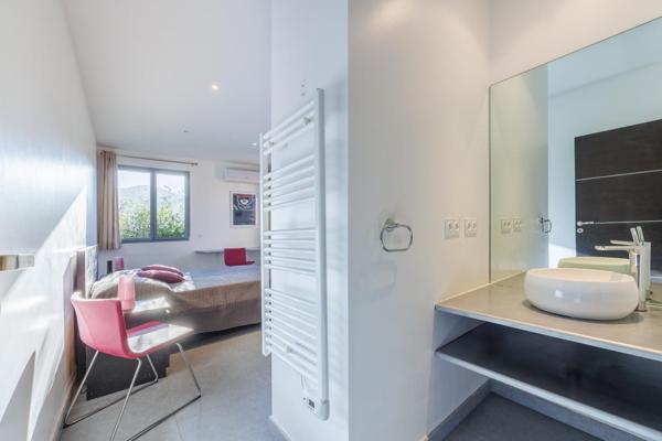 Maison à vendre  5 pièces - 205,97 m2 STE LUCIE DE PORTO VECCHIO - 201