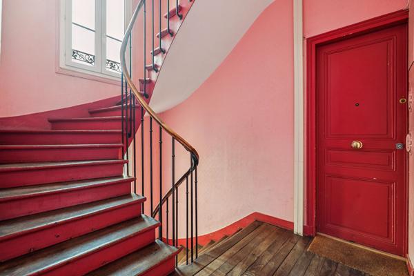 A VENDRE - APPARTEMENT AVEC DEPENDANCE - ROMAINVILLE