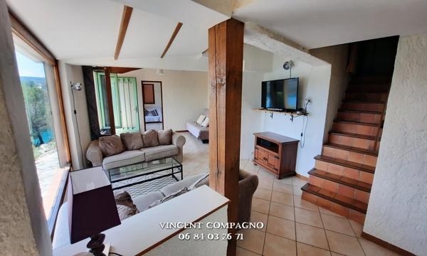 Villa en Provence au bord du Lac d'Esparron de Verdon