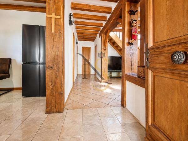– Maison familiale de 135 m² habitables – Terrain 1 100 m² – 4 chambres – Garage et dépenda