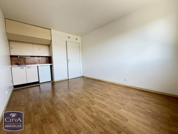 Appartement à vendre 1 pièce 20m² Mont-Saint-Aignan (76130)