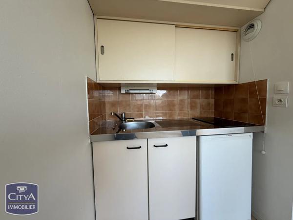 Appartement à vendre 1 pièce 20m² Mont-Saint-Aignan (76130)