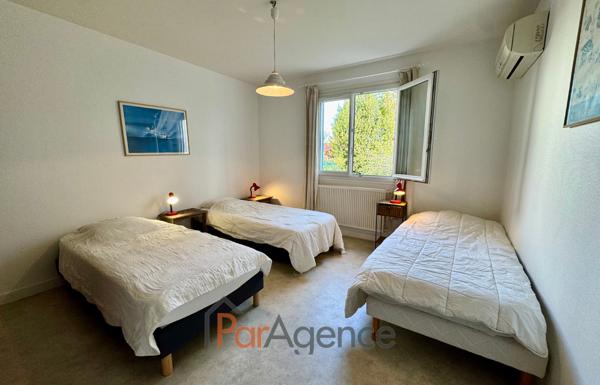 MAISON DE PLAIN PIED AVEC GARAGE