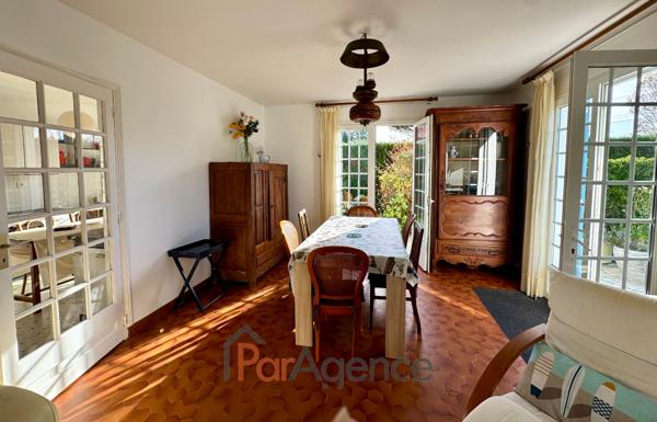 MAISON DE PLAIN PIED AVEC GARAGE