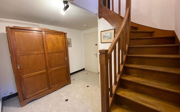 Maison à louer    3 pièces •  Champcevinel