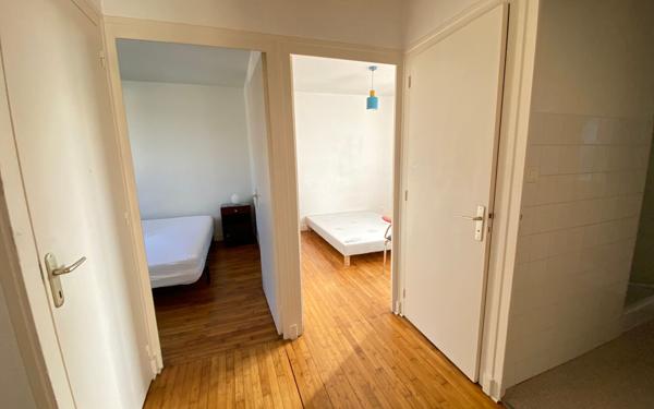 Maison à louer    3 pièces •  Champcevinel