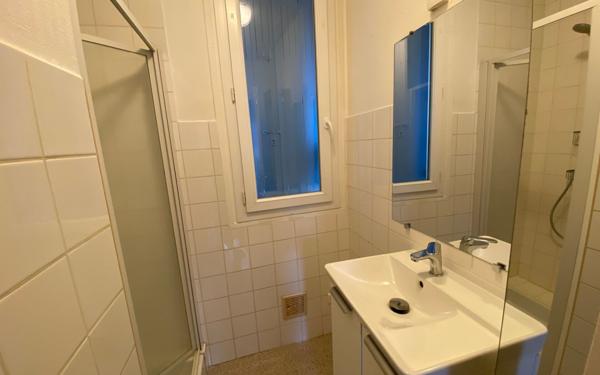 Maison à louer    3 pièces •  Champcevinel