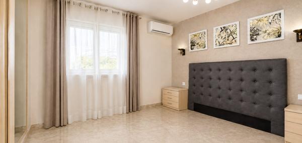 CANET EN ROUSSILLON, A VENDRE MAISON T4 AVEC GARAGE ET PISCINE