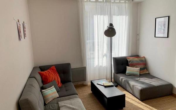 Maison à vendre    9 pièces • 199 m2 La Rochelle