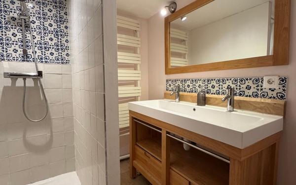 Maison à vendre    9 pièces • 199 m2 La Rochelle