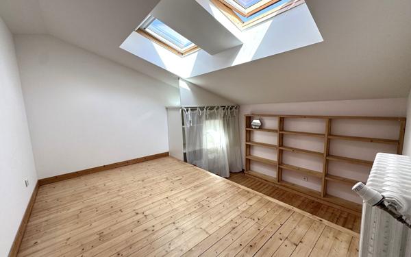 Maison à vendre    9 pièces • 199 m2 La Rochelle