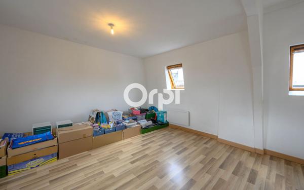 Immeuble à vendre    6 pièces •  Armentières