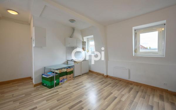 Immeuble à vendre    6 pièces •  Armentières