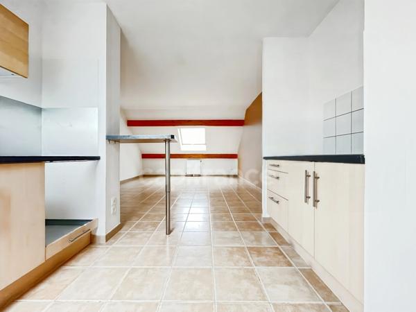 Très beau T2 refait à neuf – GENLIS