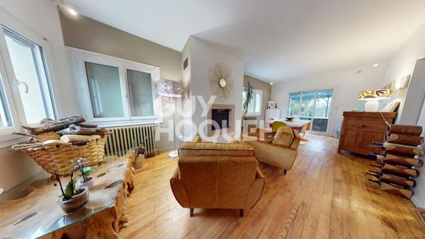 Maison de style Méditerranéen de 215m² avec sa dépendance