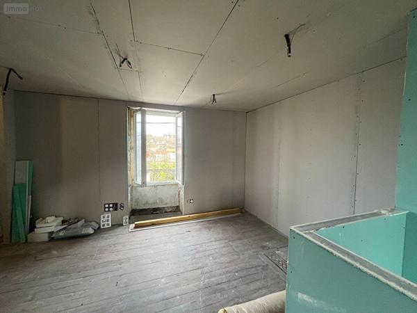 Immeuble à vendre à Figeac dans le Lot (46100), ref : IMM160