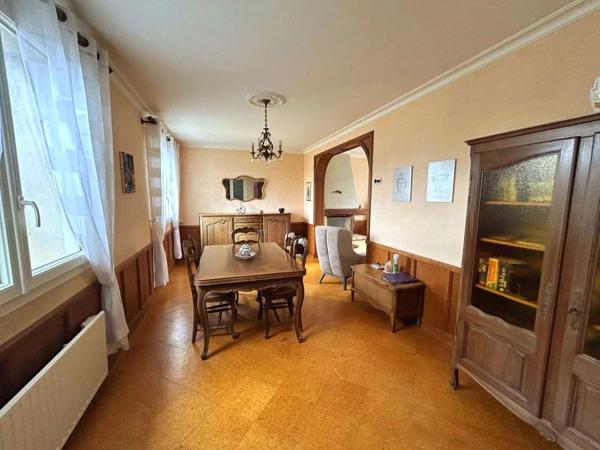 Vente Maison 5 pièces 110 m2 à Saint-Saturnin