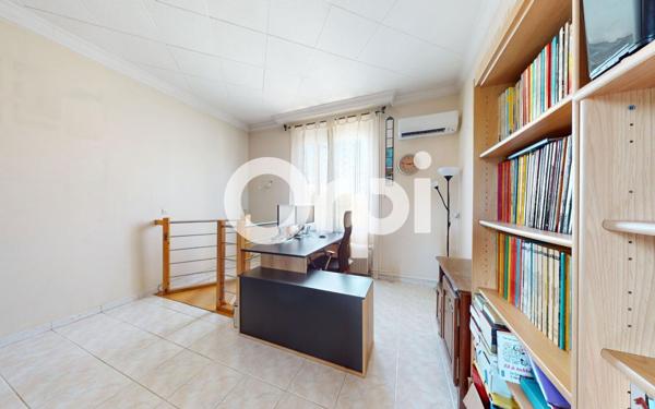 Maison à vendre    5 pièces • 125 m2 Bron