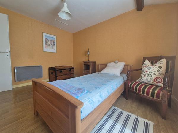 Maison - 6 pièces - 90 m²