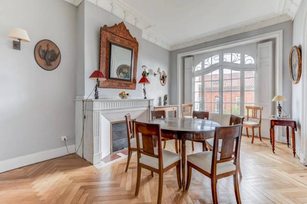APPARTEMENT FAMILIAL 225m2 - CARMES