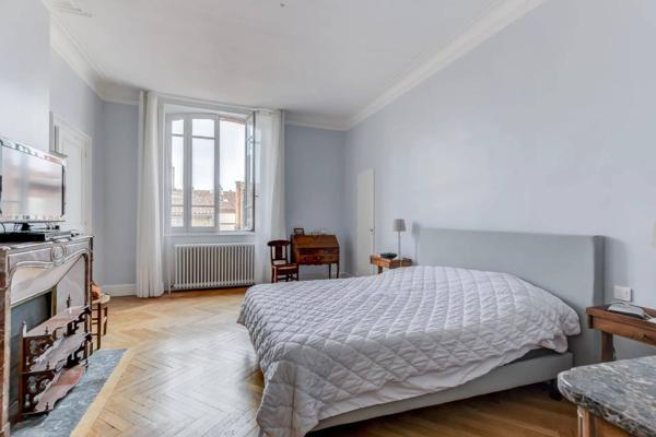 APPARTEMENT FAMILIAL 225m2 - CARMES
