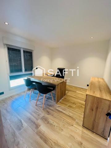 Ensemble de bureaux loués - Montauroux 61m2