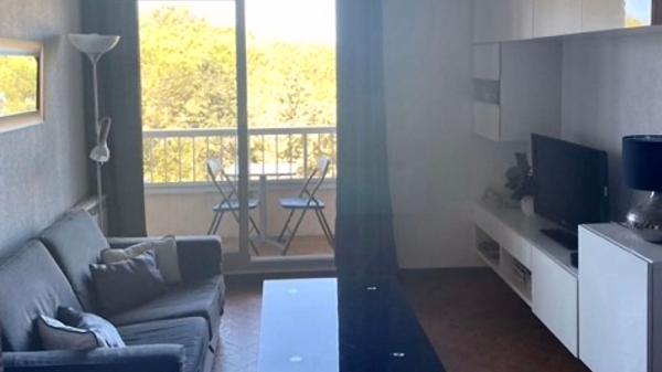Charmant T2 de 35m² vue mer - Secteur Le Brusq - SIX FOURS LES PLAGES
