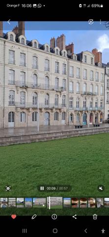 Nantes (44000) Le Charme Historique au Cœur de Nantes : Duplex T1bis/T2 ensoleillé sur l'Île Feydeau