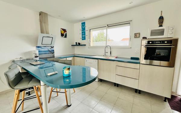 Maison à vendre    4 pièces •  Royan