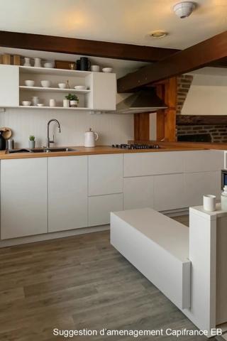 🏡 Maison en pierre rénovée + grange – Terrain 5992 m² – Proche Vichy