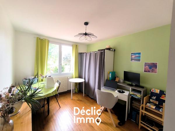Vente maison individuelle Aiffres, 121m² 6 pièces 246 750€ avec garage