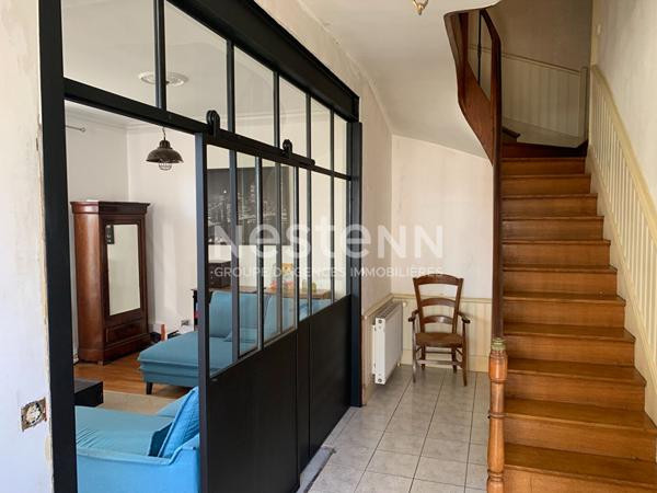 Maison spacieuse de 160m² habitable avec 4 chambres plein centre de Bressuire