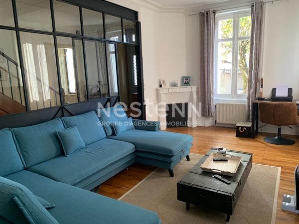 Maison spacieuse de 160m² habitable avec 4 chambres plein centre de Bressuire