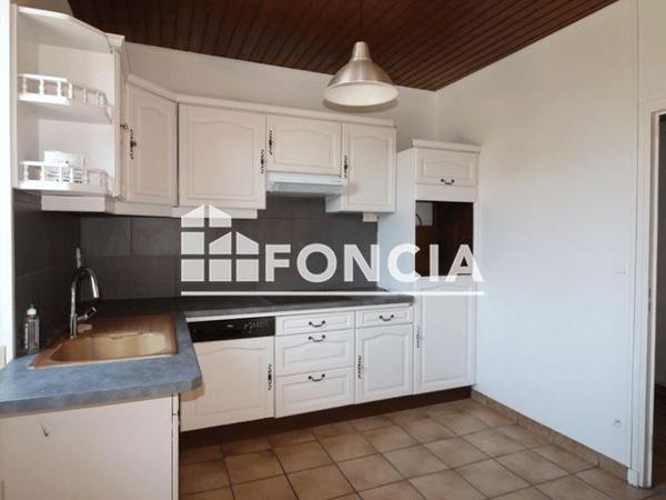 Location Appartement 4 pièces 90.46 m² - 12 RUE FREDERIC MANHES Jarrie 38560