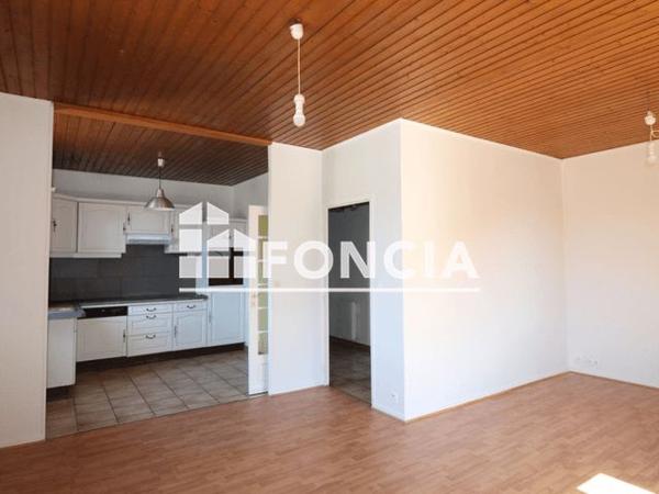 Location Appartement 4 pièces 90.46 m² - 12 RUE FREDERIC MANHES Jarrie 38560