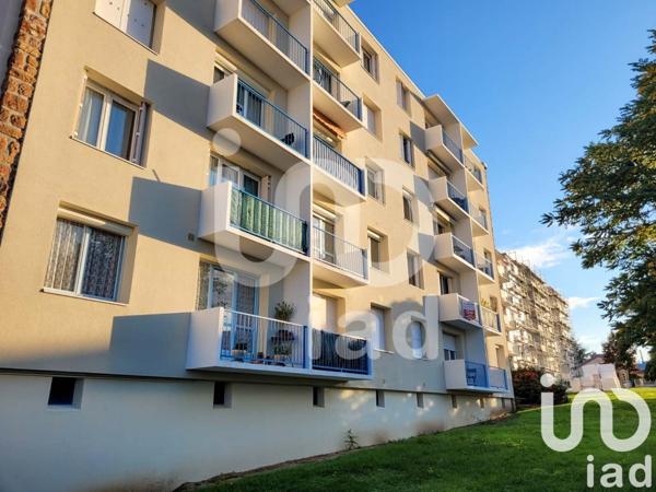 Appartement 3 pièces de 52 m² à Montluçon (03100)