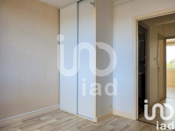 Appartement 3 pièces de 52 m² à Montluçon (03100)