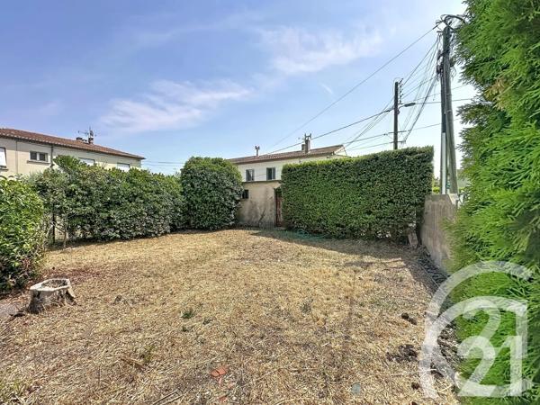 Maison à vendre  4 pièces - 89 m 2   CAVAILLON  - 84