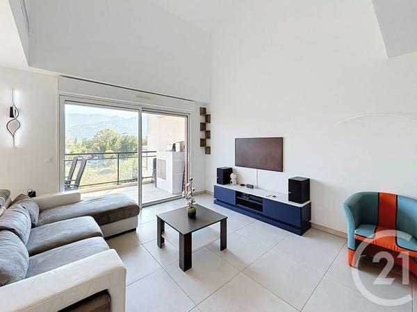 Appartement Duplex à vendre  4 pièces - 118,13 m 2   LA ROQUETTE SUR SIAGNE  - 06