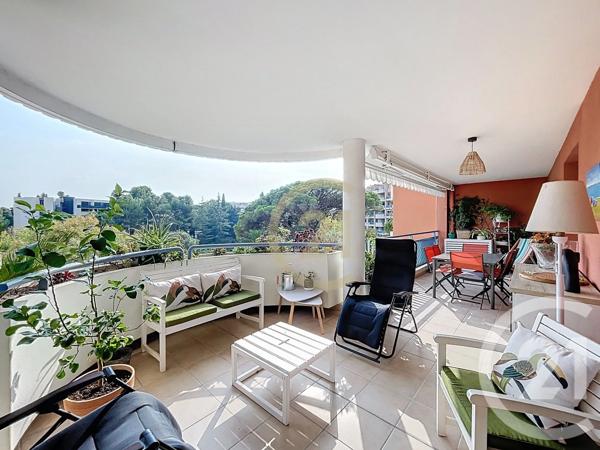 Appartement Duplex à vendre  4 pièces - 118,13 m 2   LA ROQUETTE SUR SIAGNE  - 06