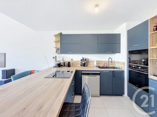 Appartement Duplex à vendre  4 pièces - 118,13 m 2   LA ROQUETTE SUR SIAGNE  - 06
