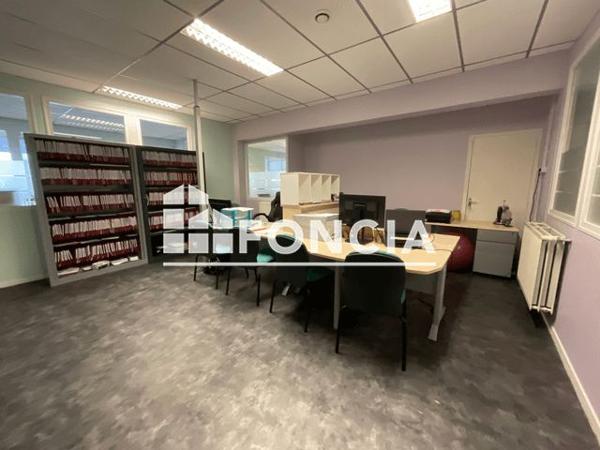 À vendre Local commercial 247 m² - Charleville-mézières 08000