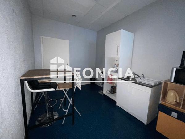 À vendre Local commercial 247 m² - Charleville-mézières 08000